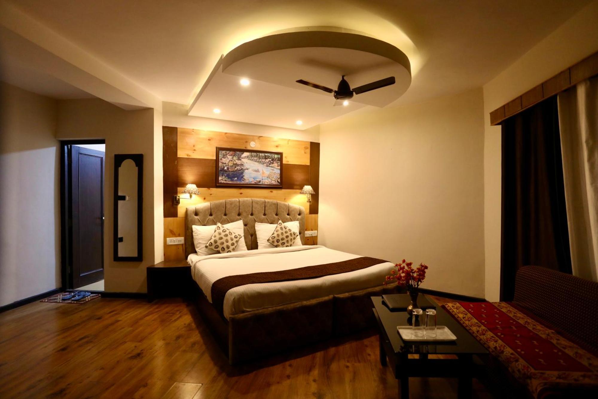 לה Hotel Nalanda Ladakh מראה חיצוני תמונה