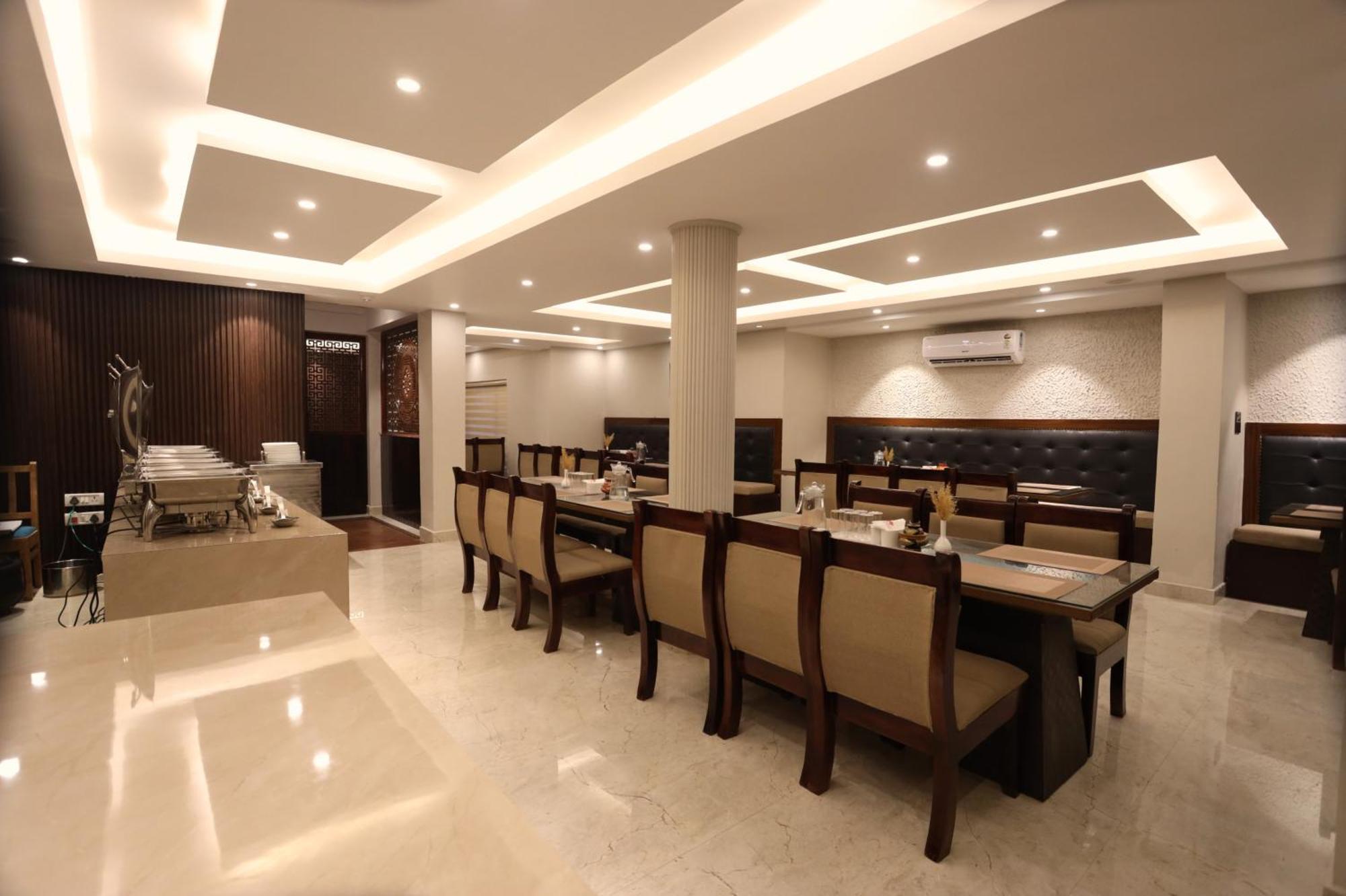 לה Hotel Nalanda Ladakh מראה חיצוני תמונה