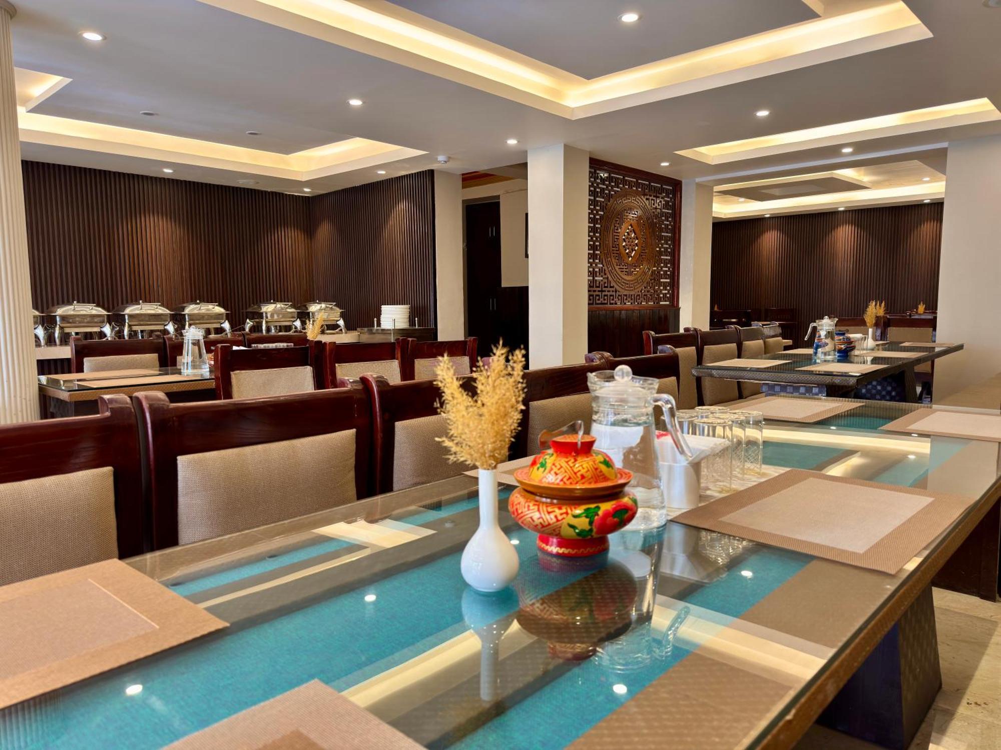 לה Hotel Nalanda Ladakh מראה חיצוני תמונה