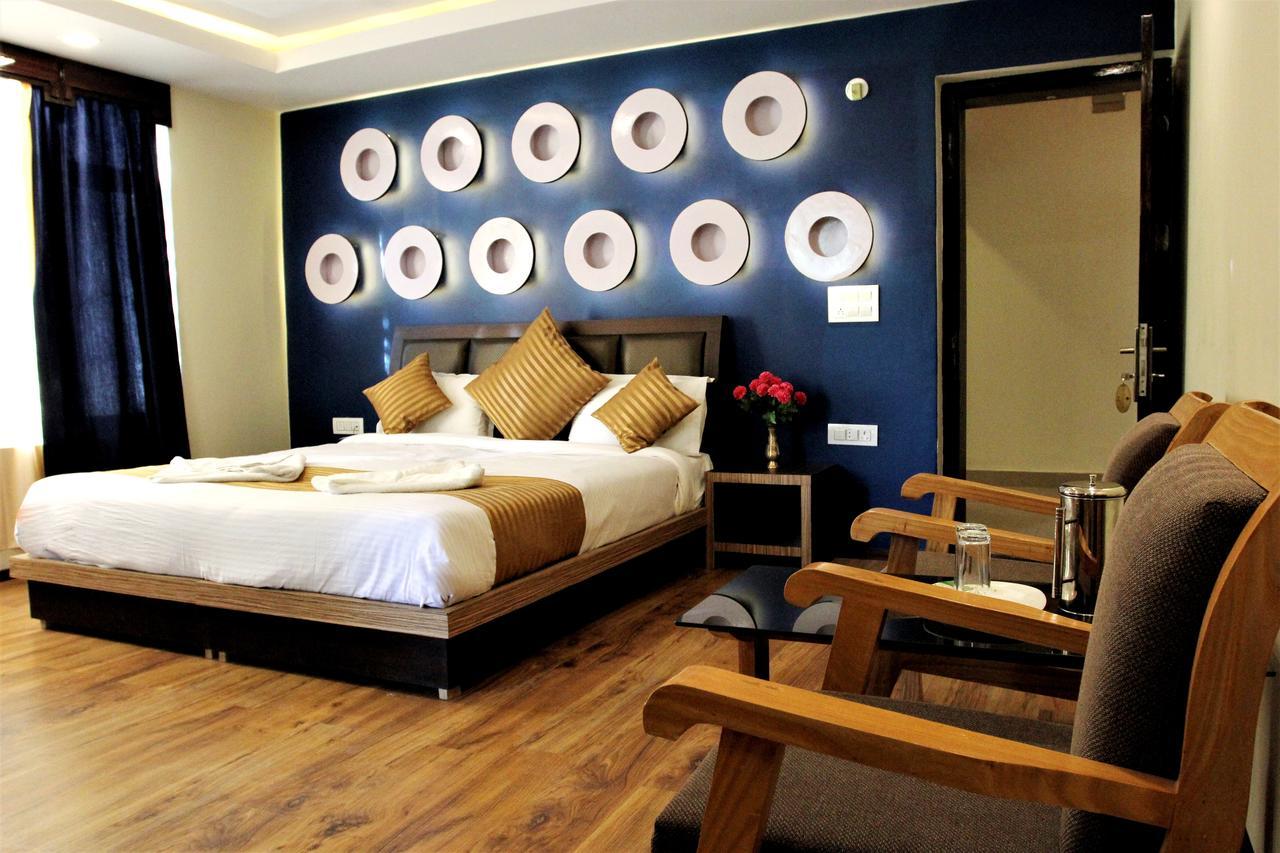 לה Hotel Nalanda Ladakh מראה חיצוני תמונה