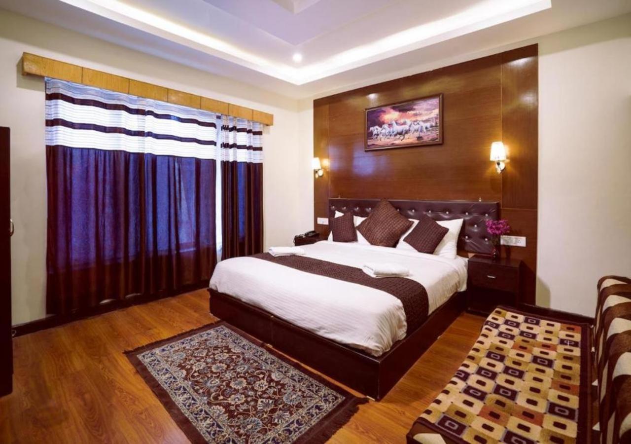 לה Hotel Nalanda Ladakh מראה חיצוני תמונה